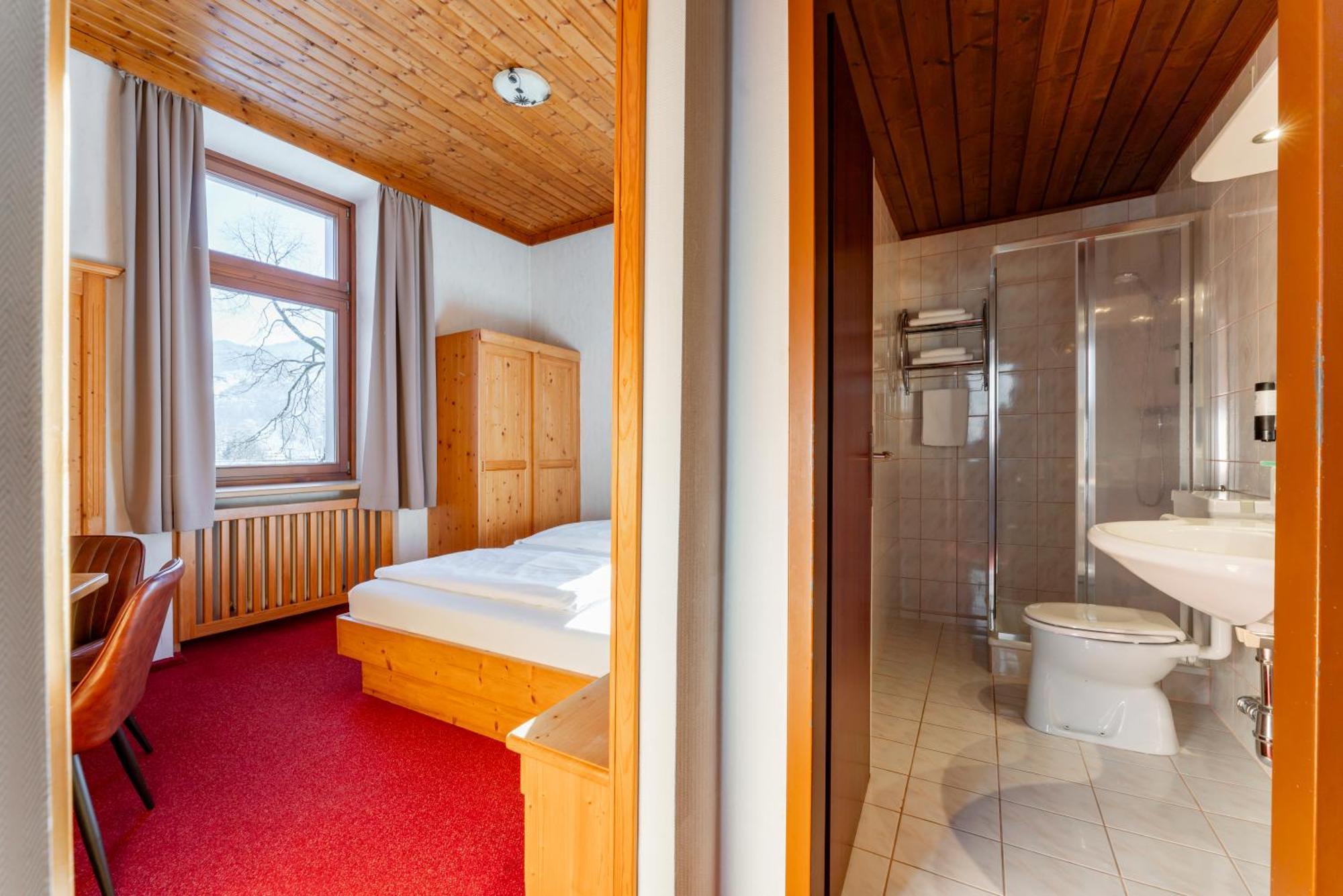 Post Hotel 3*